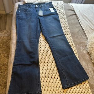 NWT Wit & Wisdom “Ab” Solution Bootcut Jeans